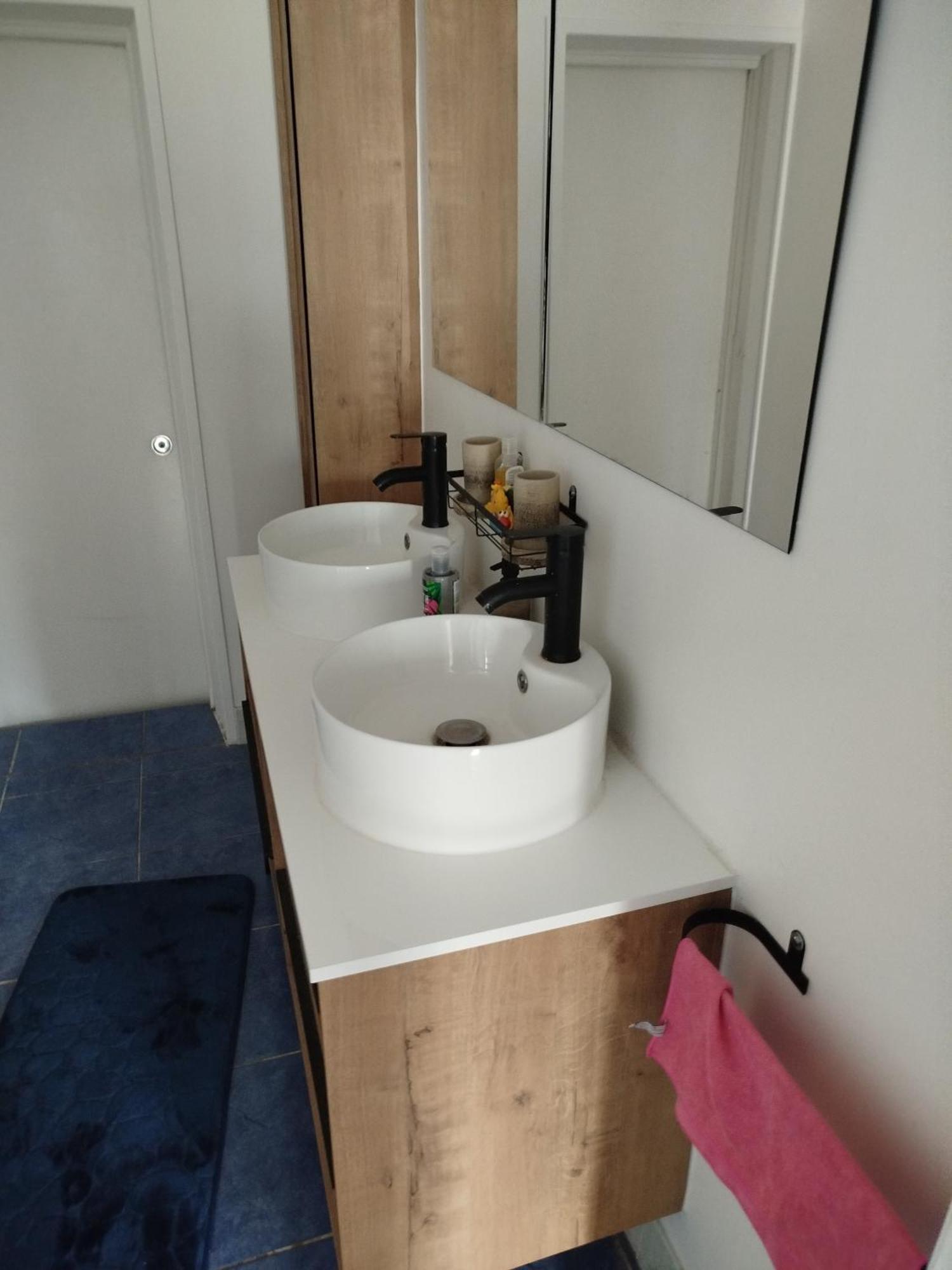 Chambre Rouge Dans Maison Avec Parking Cluses Exterior foto
